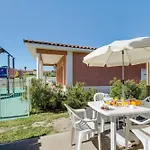 Apart-hotel Vacanceole - Le Domaine D'enserune Colombiers (Herault)