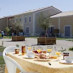 Apart-hotel Vacanceole - Le Domaine D'enserune Colombiers (Herault)