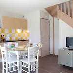 Vacanceole - Le Domaine D'enserune Apart-hotel Colombiers (Herault)
