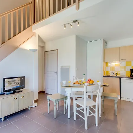 Aparthotel Vacanceole - Le Domaine D'enserune Colombiers (Herault)