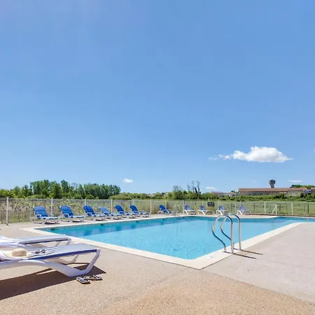 Vacanceole - Le Domaine D'enserune Aparthotel