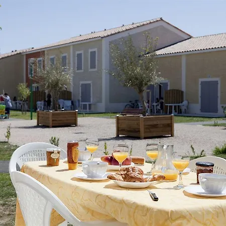 Aparthotel Vacanceole - Le Domaine D'enserune Colombiers (Herault)