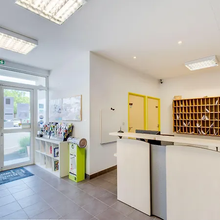 Vacanceole - Le Domaine D'enserune Aparthotel Colombiers (Herault)