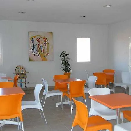 Vacanceole - Le Domaine D'enserune Aparthotel 3*