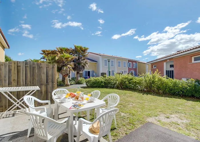 Apart Otel Vacanceole - Le Domaine D'enserune Colombiers (Herault)