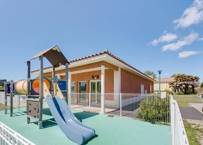 Apart Otel Vacanceole - Le Domaine D'enserune Colombiers (Herault)