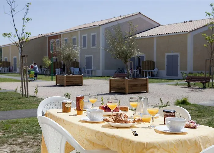 Apart Otel Vacanceole - Le Domaine D'enserune Colombiers (Herault)