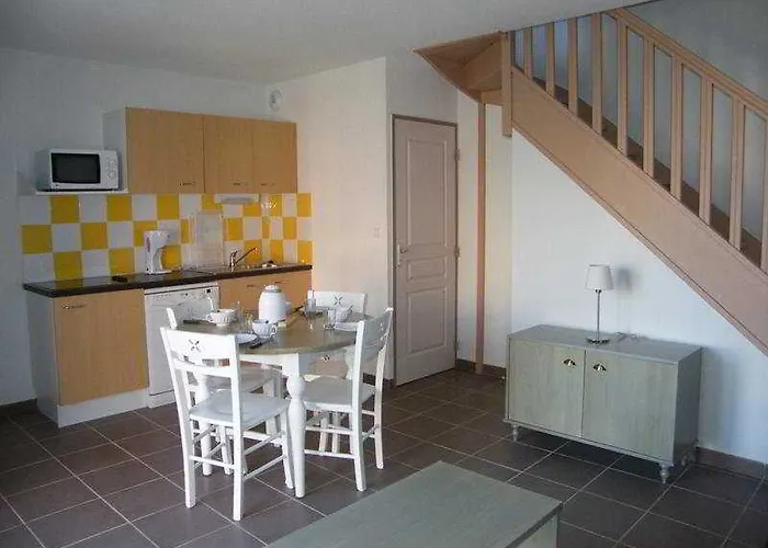 Vacanceole - Le Domaine D'enserune Aparthotel 3*