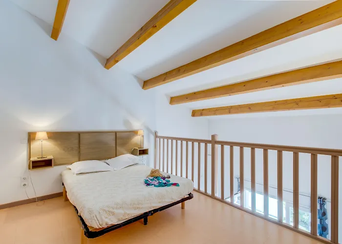Vacanceole - Le Domaine D'enserune 3*