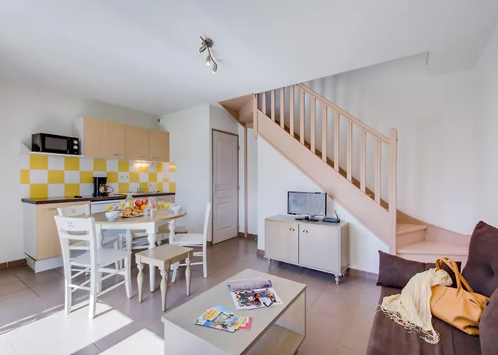 Vacanceole - Le Domaine D'enserune Colombiers (Herault)