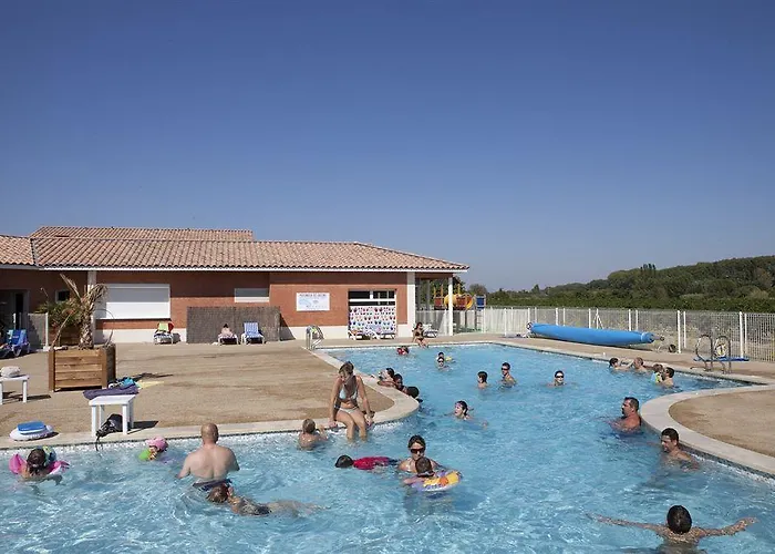 Vacanceole - Le Domaine D'enserune Apart Otel