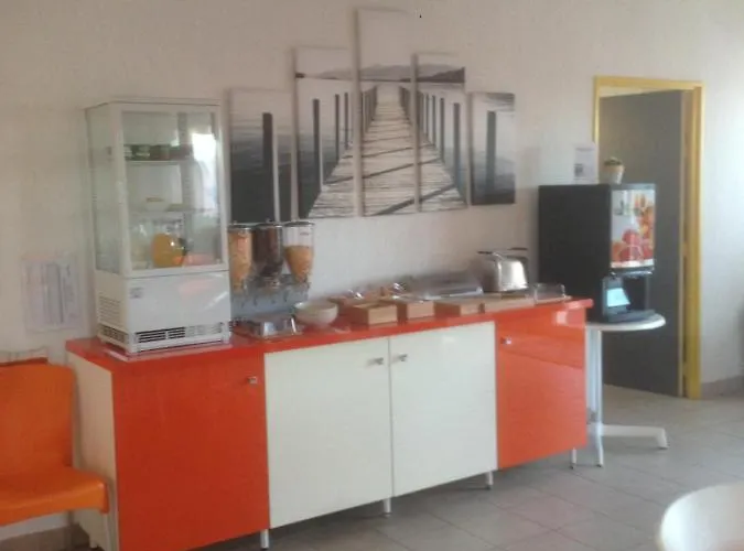 Vacanceole - Le Domaine D'enserune 3*